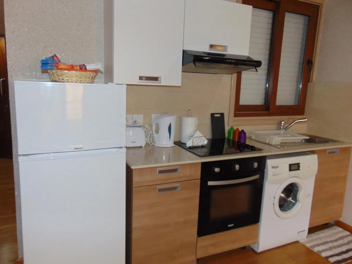 Ithaki Phinikoudes Apartment No. 207 Lárnaka