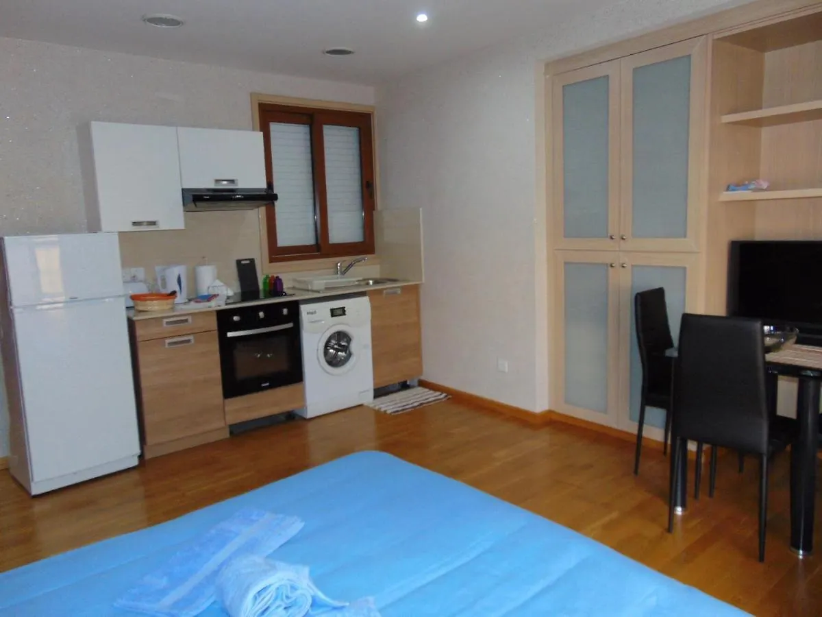 Ithaki Phinikoudes Apartment No. 207 Lárnaka Ciprus